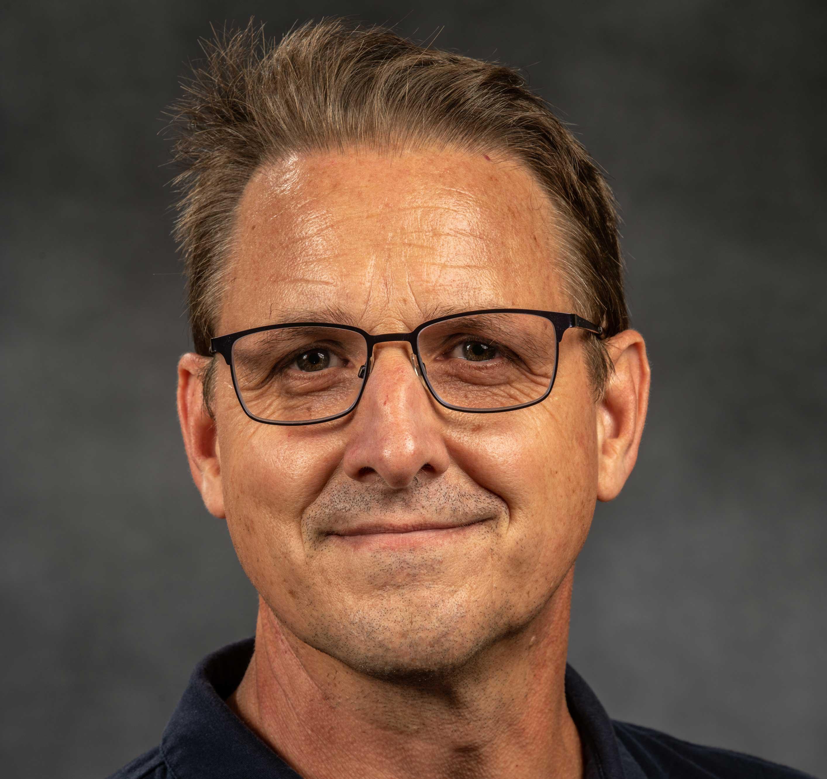 Ken Leonard headshot