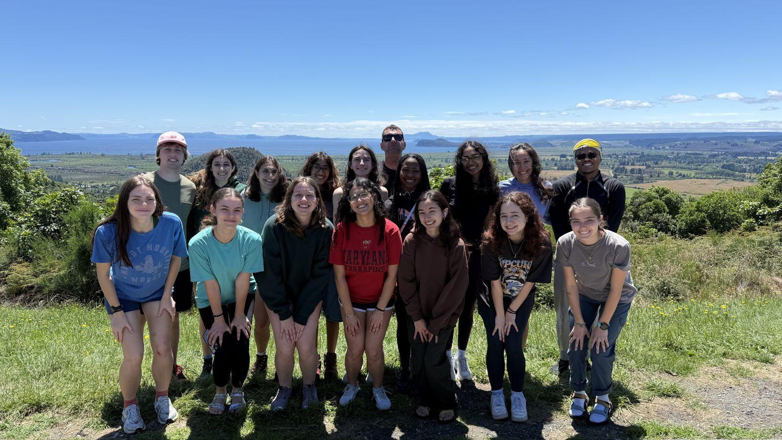 AGNR students posing for a group photo in New Zealand